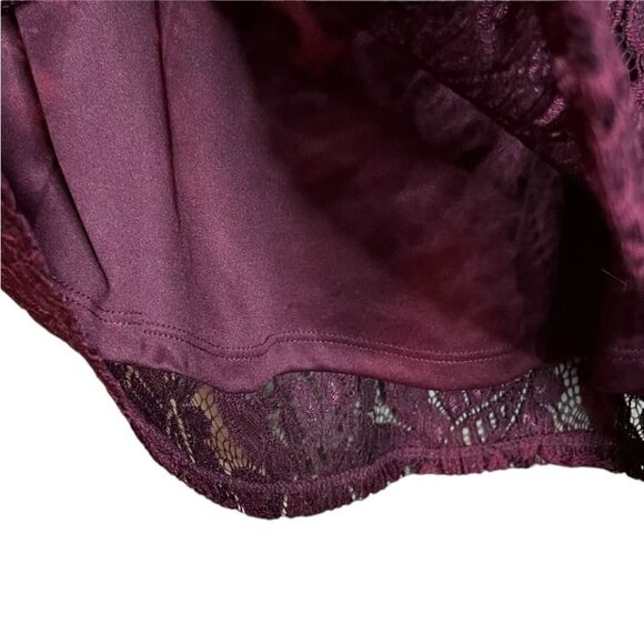 NWT! Liz Claiborne lace blouse - Picture 12 of 13